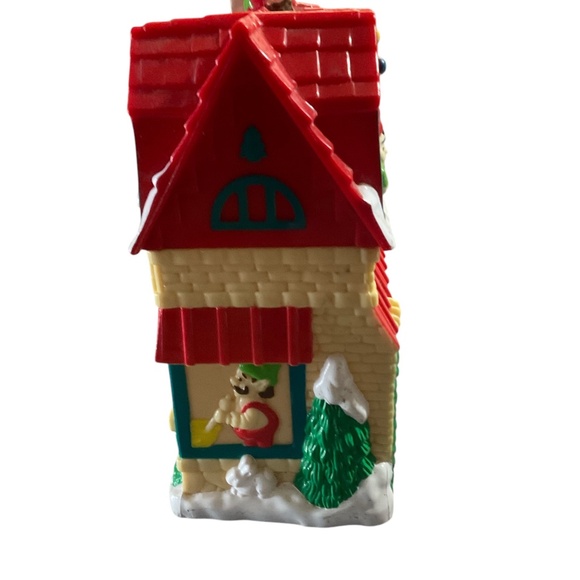 Vtg 1996 Russell Stover Candies Christmas Santa Elves Candy Plastic 6" Coin Bank - Picture 4 of 6